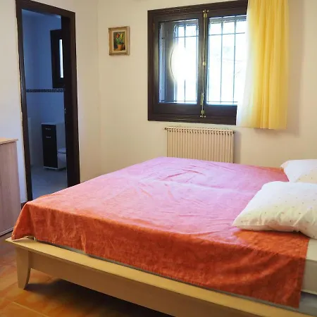 Gina's House In D'aro With Sea Views